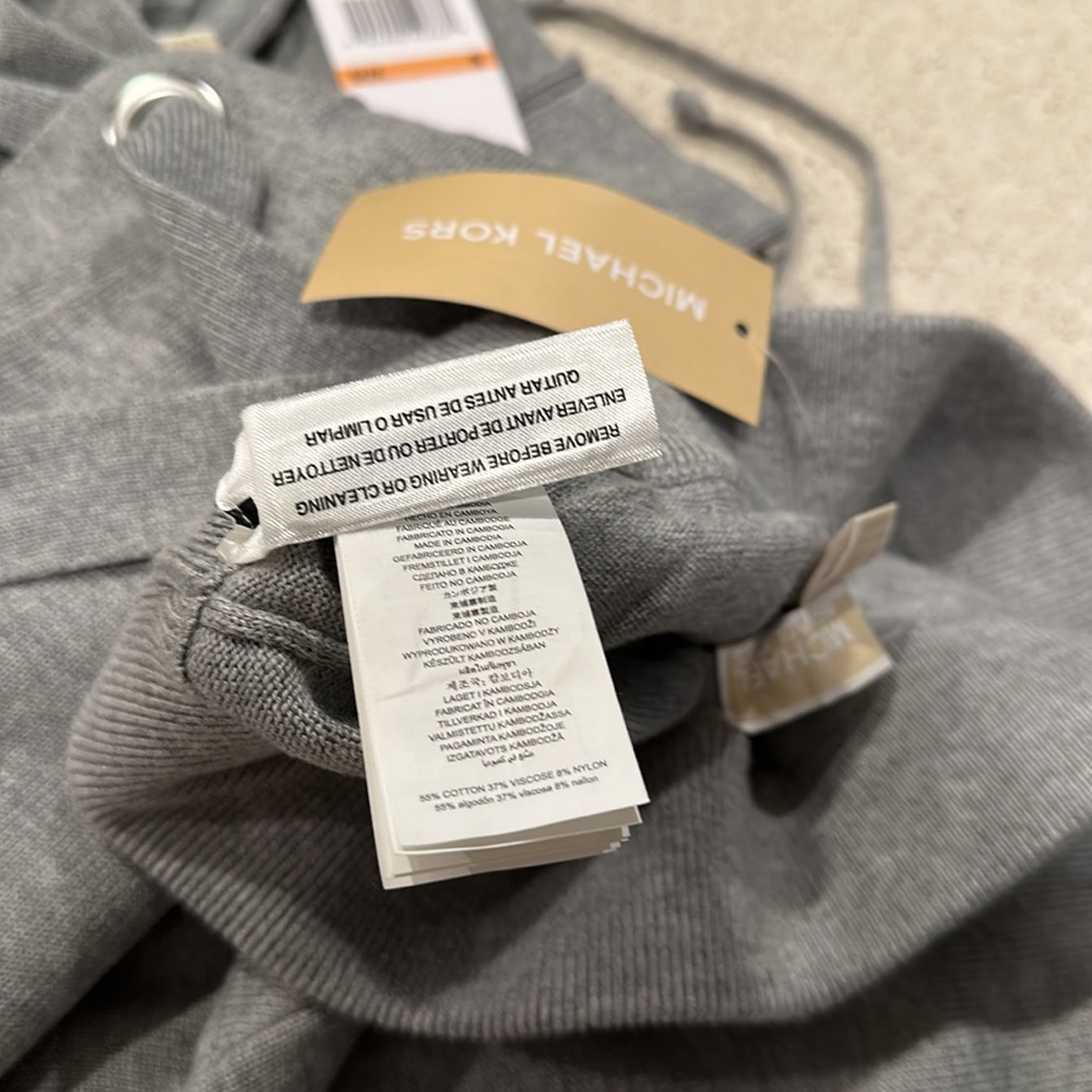 NWT Michael Kors Winter Set - Picture 9 of 10